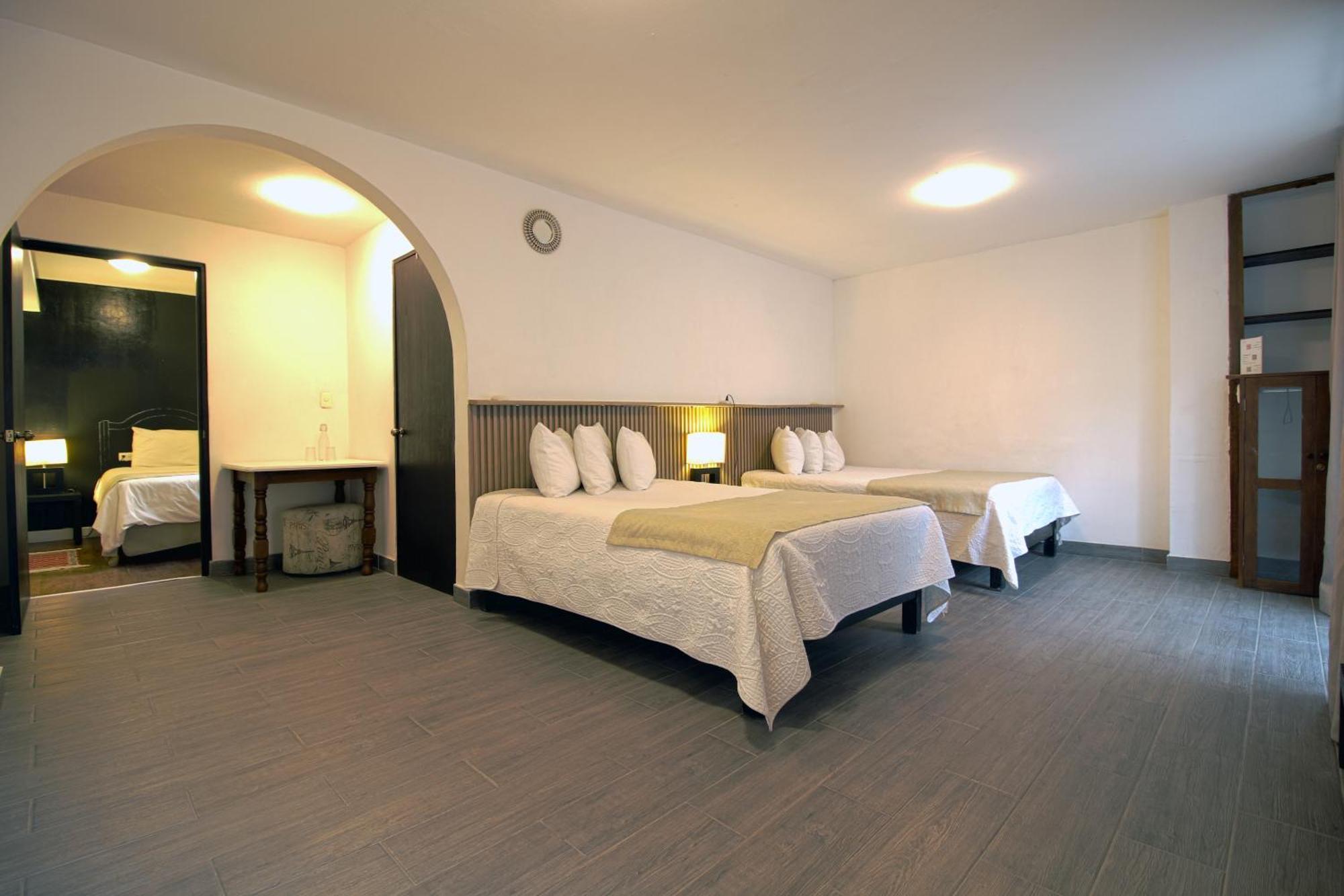Hotel Punto 79 Σαν Μιγκέλ ντε Αγιέντε Εξωτερικό φωτογραφία