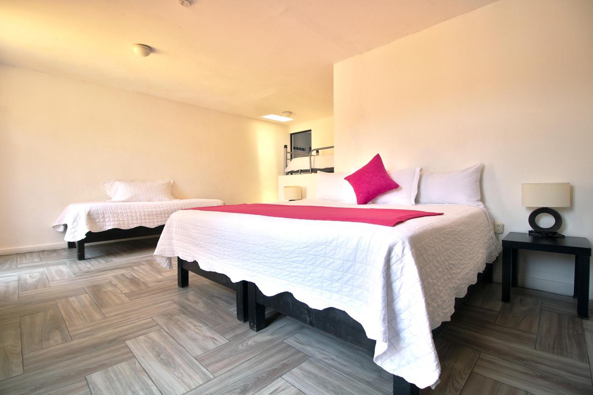 Hotel Punto 79 Σαν Μιγκέλ ντε Αγιέντε Εξωτερικό φωτογραφία