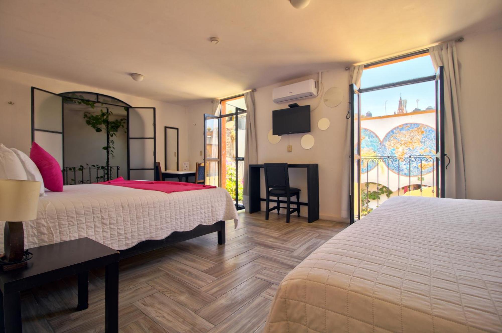 Hotel Punto 79 Σαν Μιγκέλ ντε Αγιέντε Εξωτερικό φωτογραφία